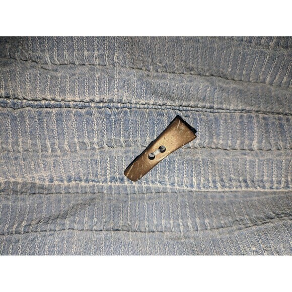 Button down - Picture 5 of 5